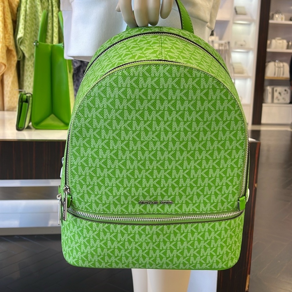 Michael Kors Rhea Medium Signature Logo Backpack
Jungle Green
NWT - Picture 8 of 16